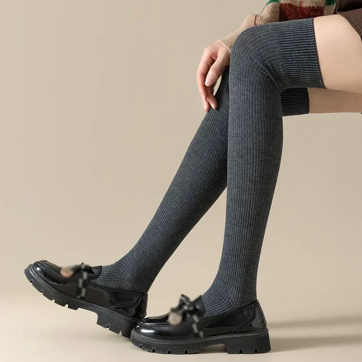 ❄️🧦 Csúszásmentes szilikon térdig érő pamut harisnya 🎁