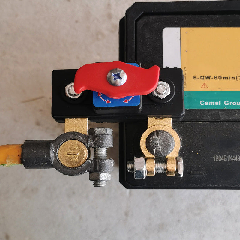 🔥 Autó akkumulátor leválasztó kapcsoló 🔋🚗